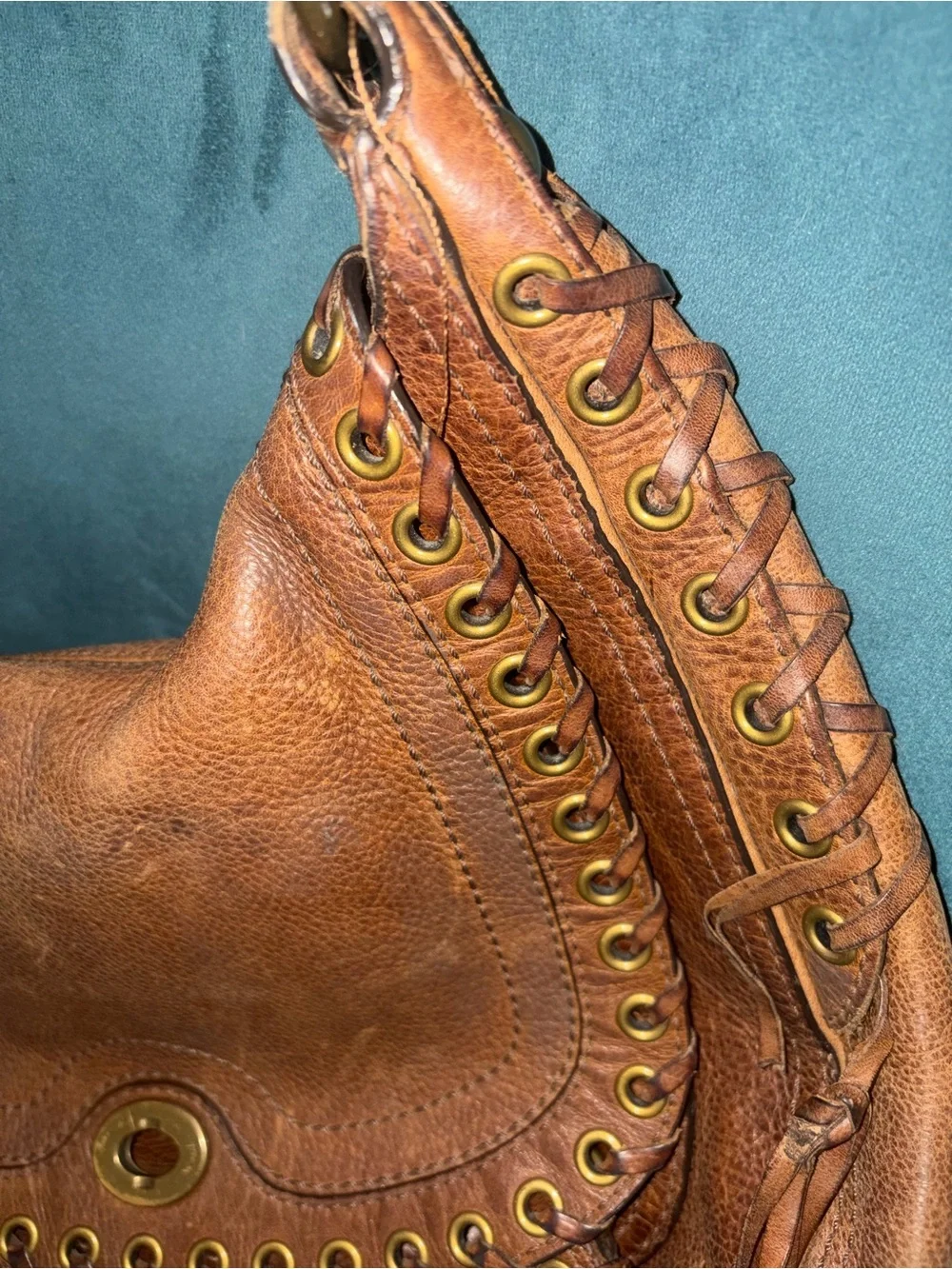 Coach- Vintage Coach Abby Chelsea hobo bag. Stud-Detail Cognac Shoulder bag